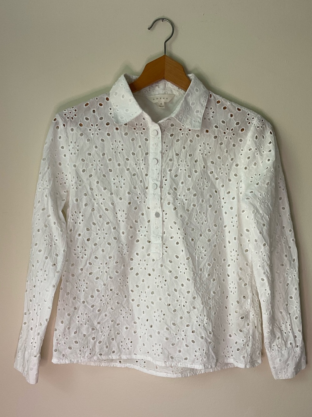 Adiva White Eyelet Button-Front Long Sleeve Shirt